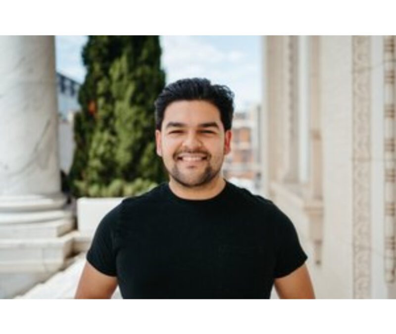 MUSIC AT A MULTI-ETHNIC CHURCH WITH SALVADOR BLANCO